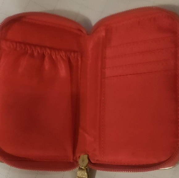 Lilly Pulitzer wristlet - Picture 4 of 4